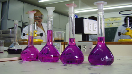 Curso Enseñanza Técnico Profesional de Técnico en Microbiología